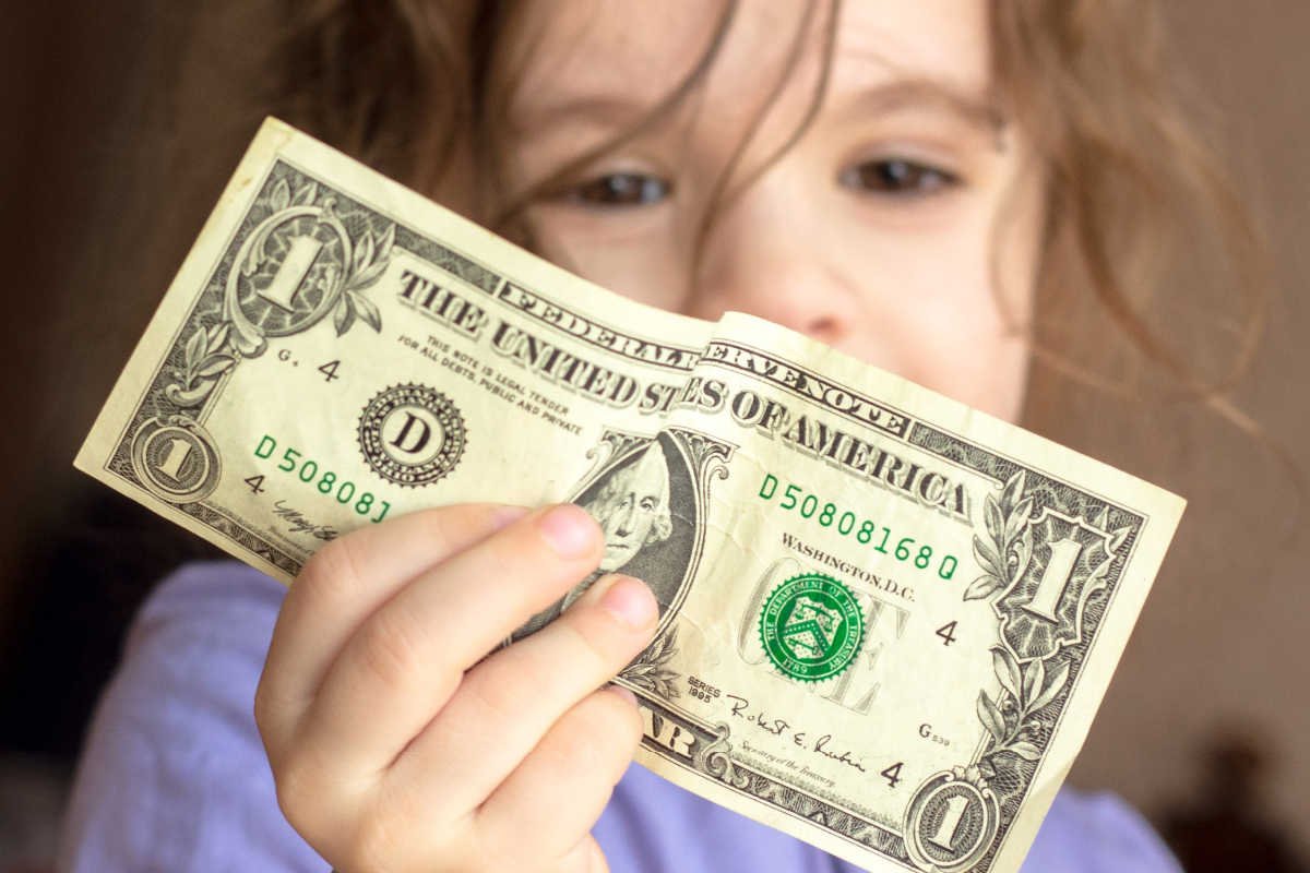 Should I Give My Child an Allowance?